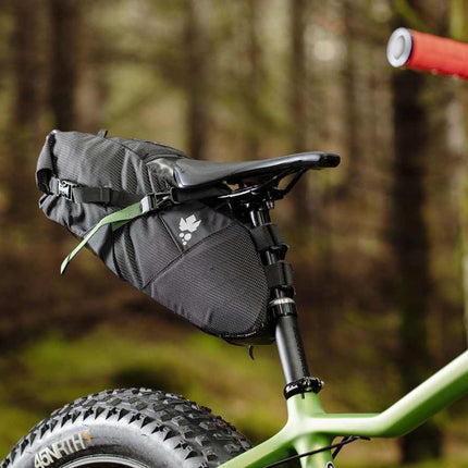 Miss Grape Seat bag Cluster 13 Adventure WP Black