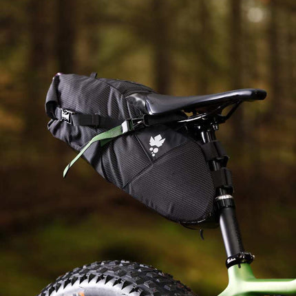 Miss Grape Seat bag Cluster 13 Adventure WP Black