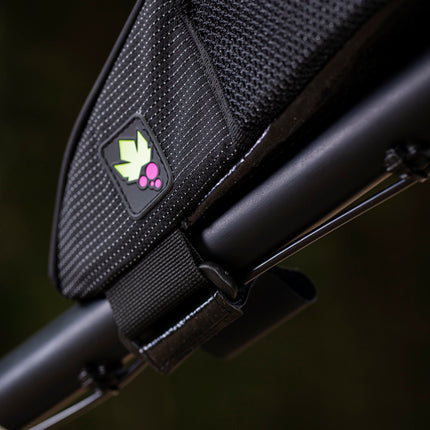 Miss Grape Top Tube bag Node Adventure Black