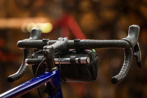 Miss Grape Handlebar bag Moon Commuting Black