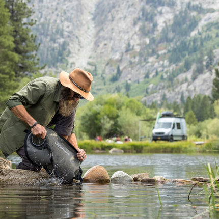 LifeStraw Peak Series Large Capacity Gravity Water Filter System 8L Dark Gray