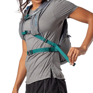 Nathan Crossover Pack 10L Charcoal/Marine Blue OSFM