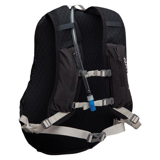 Nathan Crossover Pack 15L Black/Vapor Grey OSFM