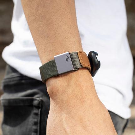 Peak Design - Cuff®- Sage Quick-connecting camera wrist strap.