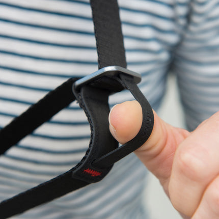 Peak Design - Leash® - Black Quick-connecting versatile camera strap.