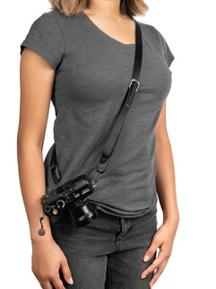 Peak Design - Leash® - Black Quick-connecting versatile camera strap.