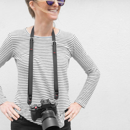 Peak Design - Leash® - Black Quick-connecting versatile camera strap.