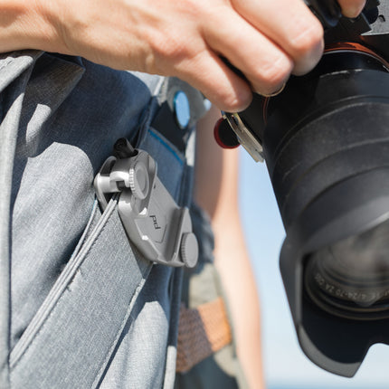 Peak Design - Capture® Camera Clip (v3) silver - with Standard plate®