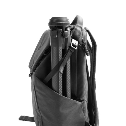 Peak Design - Everyday Backpack 20L v2 // Charcoal