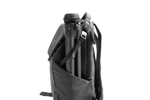Peak Design - Everyday Backpack 20L v2 // Charcoal