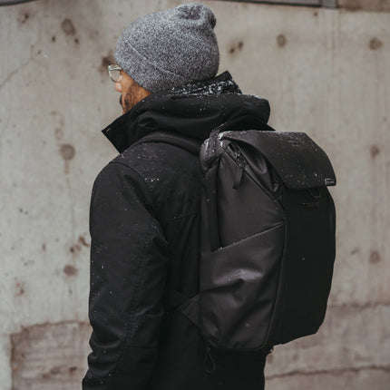 Peak Design - Everyday Backpack 20L v2 // Charcoal