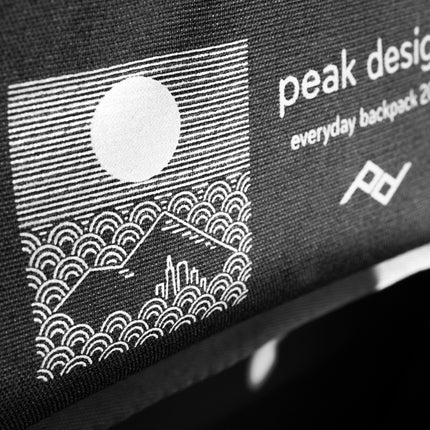 Peak Design - Everyday Backpack 20L v2 // Charcoal