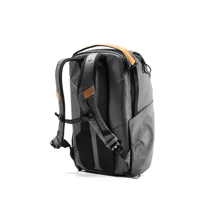 Peak Design - Everyday Backpack 30L v2 // Charcoal