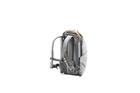 Peak Design - Everyday Backpack 15L Zip v2 // Ash