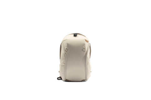 Peak Design - Everyday Backpack 15L Zip v2 // Bone