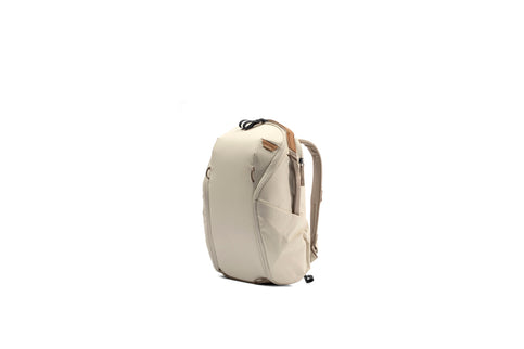 Peak Design - Everyday Backpack 15L Zip v2 // Bone
