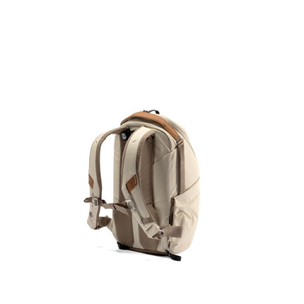 Peak Design - Everyday Backpack 15L Zip v2 // Bone