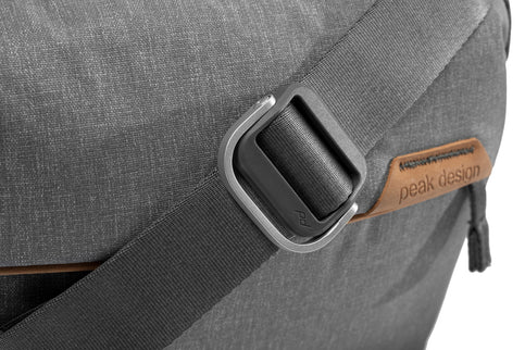 Peak Design - Everyday Sling 10L v2 // Ash