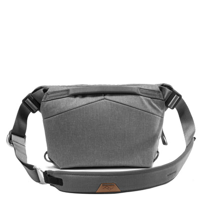 Peak Design - Everyday Sling 3L v2 // Ash