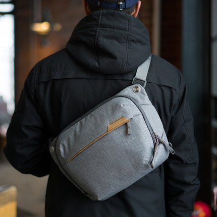 Peak Design - Everyday Sling 6L v2 // Ash