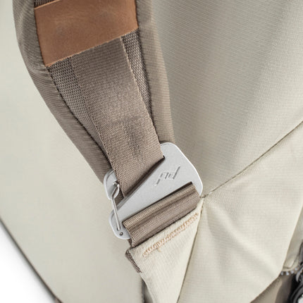 Peak Design - Everyday Totepack 20L v2 // Bone