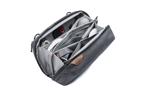 Peak Design - Tech Pouch Charcoal