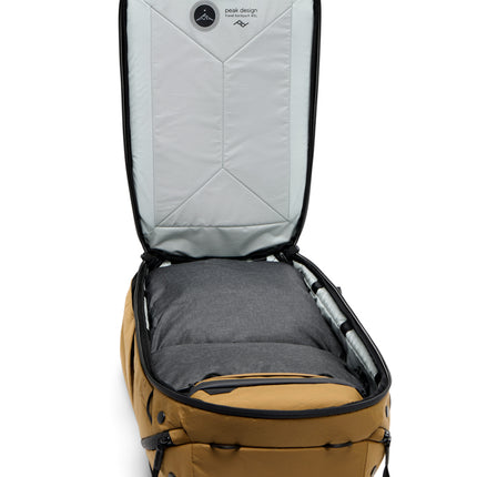 Peak Design -  Travel Backpack 45L Coyote