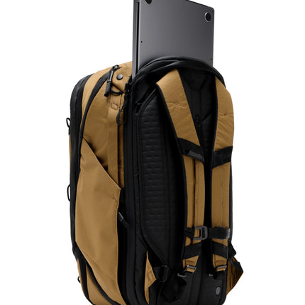 Peak Design -  Travel Backpack 45L Coyote