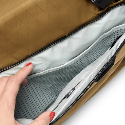 Peak Design -  Travel Duffel 35L Coyote