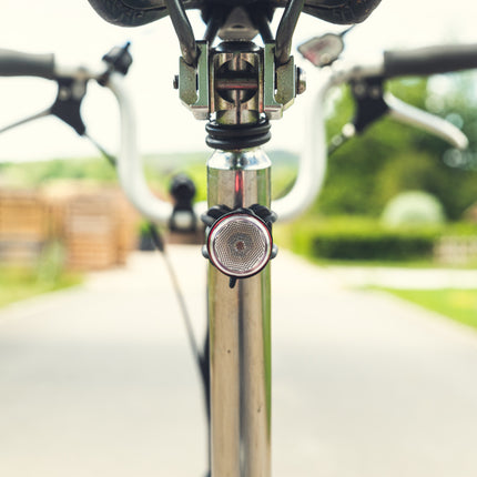 TraceR - USB-c Rechargeable Rear light - with DayBright, ReAKT & Peloton