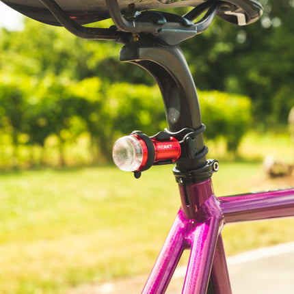 TraceR - USB-c Rechargeable Rear light - with DayBright, ReAKT & Peloton