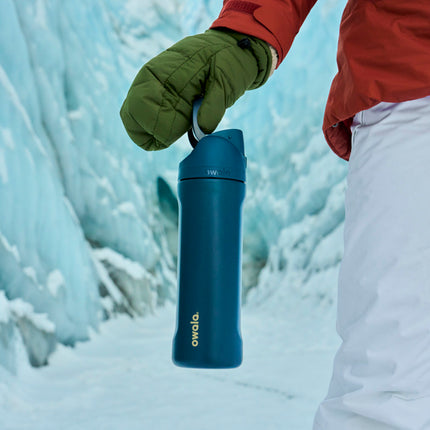 Owala FreeSip 710 ml Winter Nights