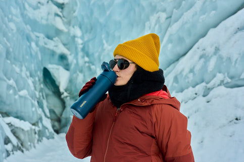 Owala FreeSip 710 ml Winter Nights