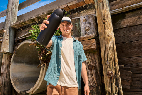 Owala FreeSip 945 ml Very Very Dark