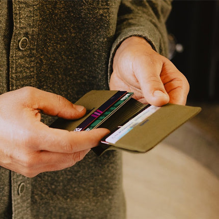 Peak Design - Everyday Billfold Wallet  - Kelp - OS - Telefoonbescherming