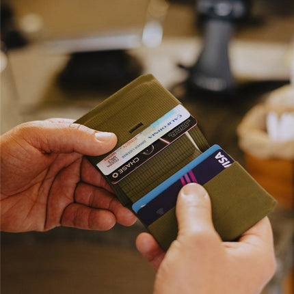 Peak Design - Everyday Billfold Wallet  - Kelp - OS - Telefoonbescherming