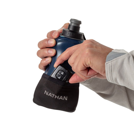 Nathan - Quick squeeze lite drinkfles - Black/marine blue - 532ml - Drinkflessen & bidons