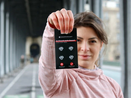 Shapeheart Bibs Holder